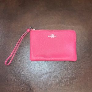 NWOT Bright Pink Coach Wristlet
